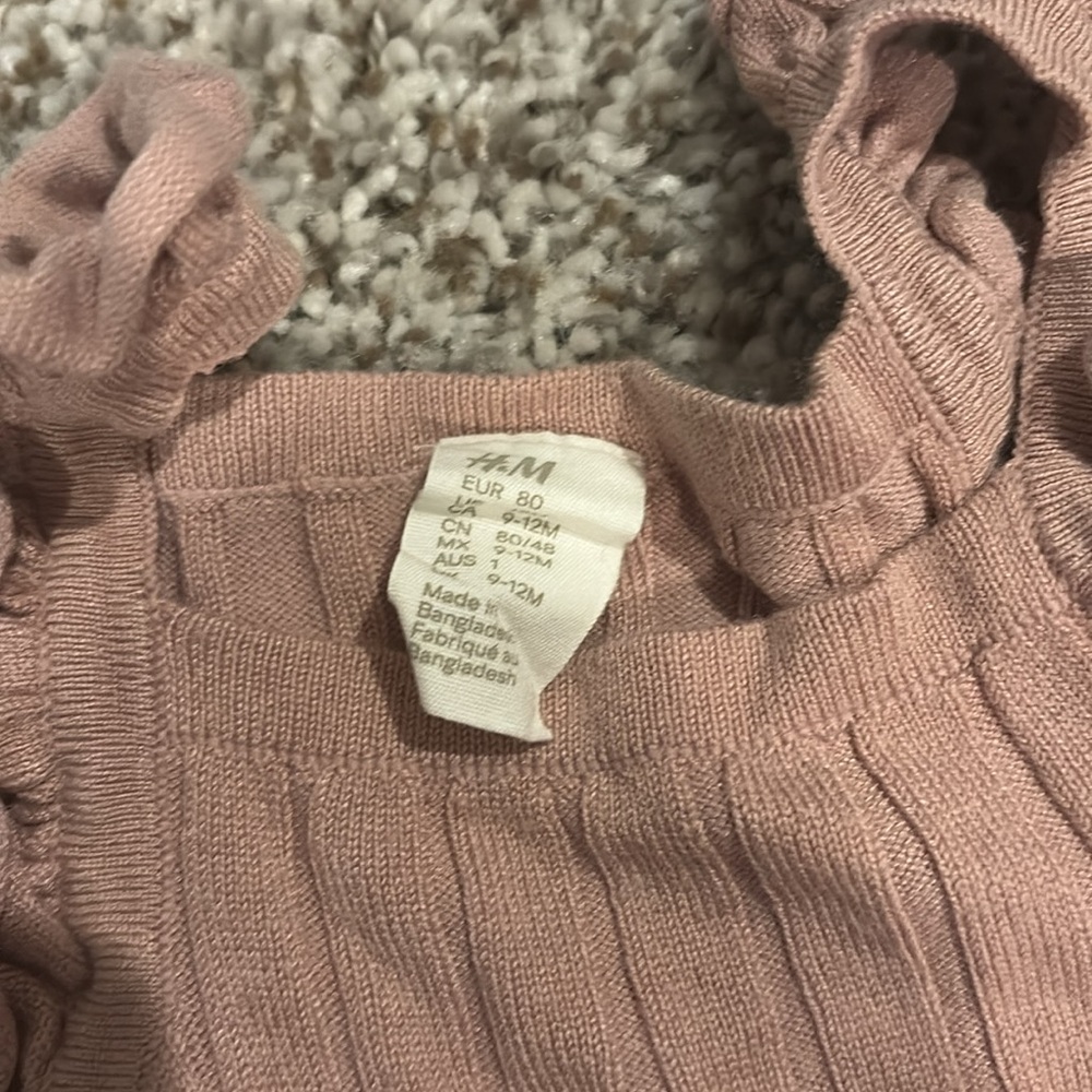 HM Ribbed Sweater Ruffle Romper - Pink 9-12M - Picture 4 of 5